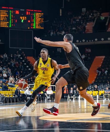 Mersin Spor Kulübü- Esenler Erokspor: 83-88