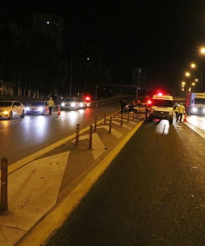 Adana'da otomobil ile TIR çarpıştı: 1 ölü
