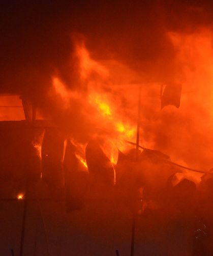 Antalya'da soğuk hava deposunda yangın (2)