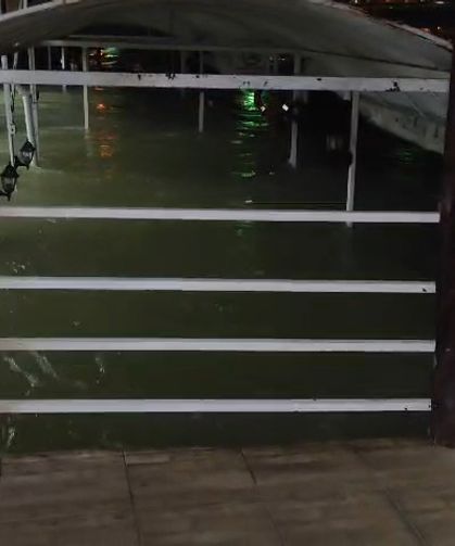 Antalya'da debisi yükselen derelerde taşkın riski oluştu, meteoroloji sel uyarısı yaptı