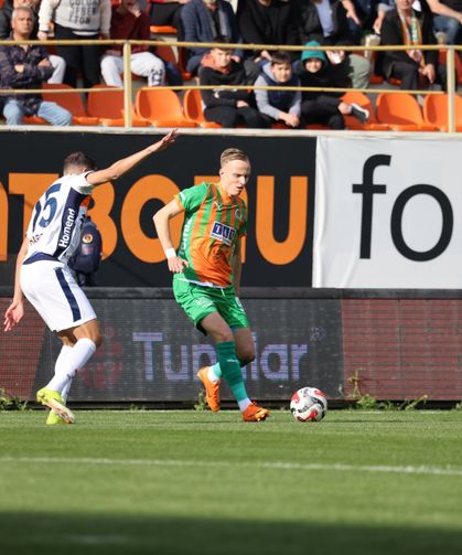 Corendon Alanyaspor - RAMS Başakşehir FK: 1-2