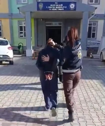 Hatay'da 2 milyon 300 bin lira değerinde ziynet eşyası çalan 2 şüpheli tutuklandı