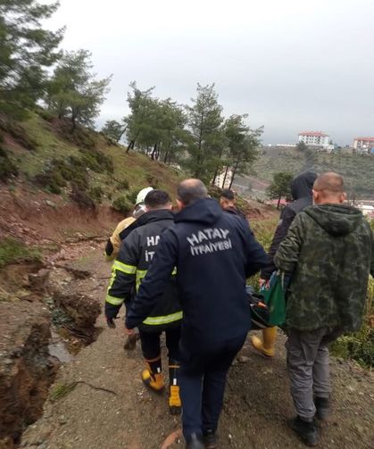 Hatay'da suyla dolan çukura düşen çocuk öldü