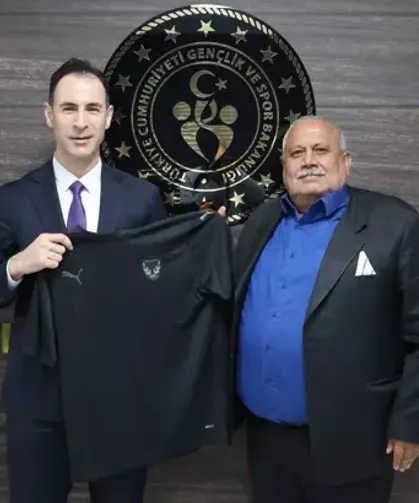 Hatayspor'un Mersin'de rehin tutulan spor malzemeleri Antakya'ya getirilecek