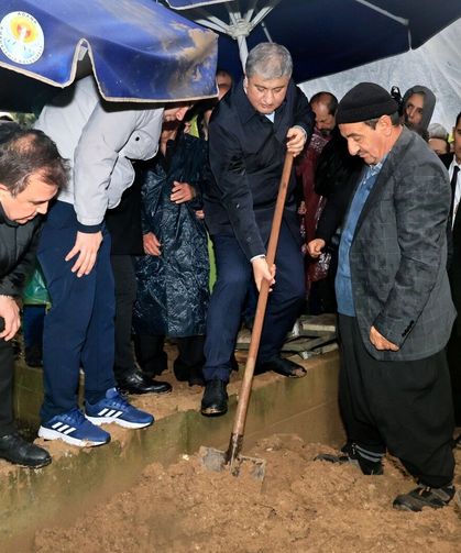 AK Parti Adana İl Başkanı Dağlı'nın annesi hayatını kaybetti (2)