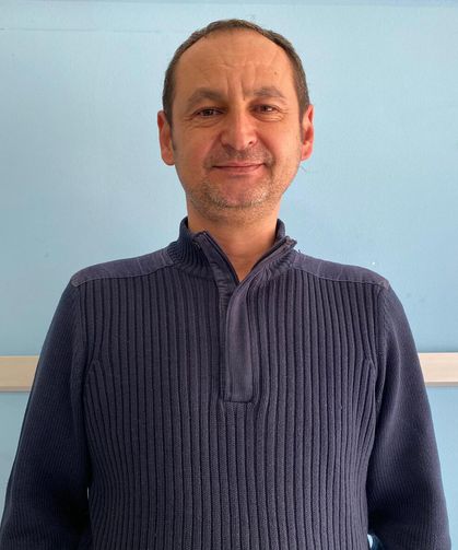 Esnaf, yolda bulduğu parayı sahibine ulaştırmak için seferber oldu