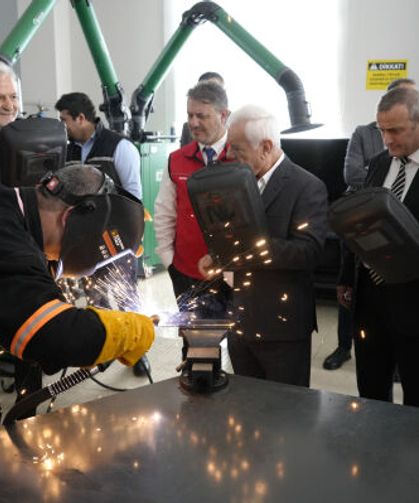 Kaynakçı Meslek Eğitim Programı'nda ilk kaynak yapıldı