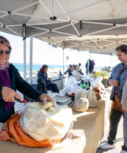 Mersin'de emekçi kadınlar 8 Mart'ta bir araya geldi