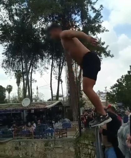 Tarsus Şelalesi’nde Tehlikeli Atlayışa Ceza: 2 Bin 944 Lira Kesildi