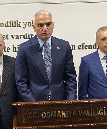 Bakan Ersoy: Türkiye'mizin dört bir yanında çok önemli projelere imza attık