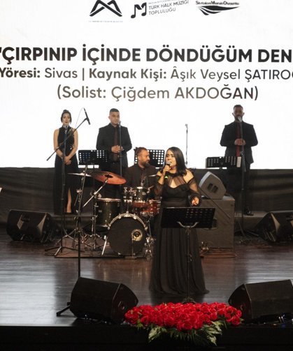 Mersin'de Aşık Veysel'e vefa gecesi