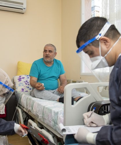 Mersin'de sosyal destek ağı büyüyor