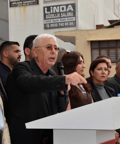 Serik Belediye Başkanı Kumbul AK Parti'ye geçti