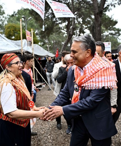 Başkan Uysal, Yörüklerle bir araya geldi