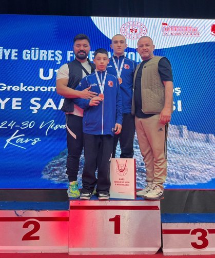 Gururlandıran başarı