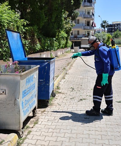 Kent genelinde vektörle mücadele; teknelerle denizden karaya ilaçlama