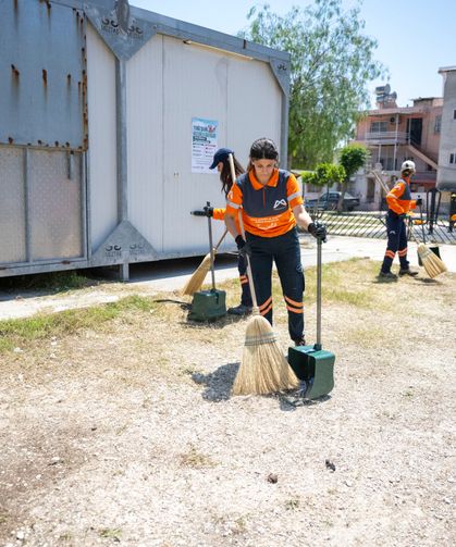 Mersin Büyükşehir'den kurban kesim alanlarında temizlik mesaisi