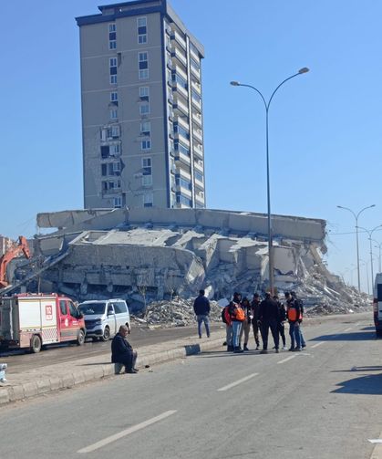 42 kişinin öldüğü Bad-ı Saba Konutları'na ilişkin 2 kamu görevlisi hakkında dava açıldı