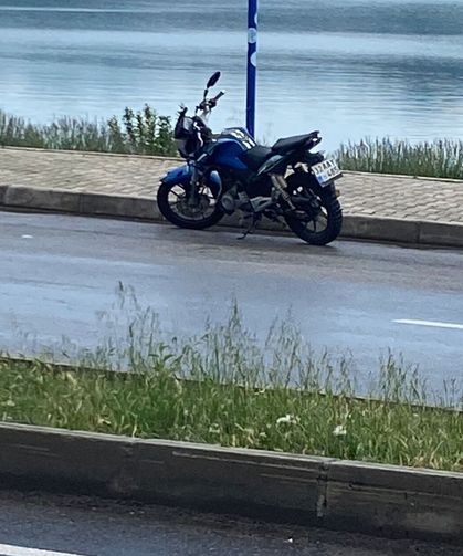 Devrilen motosikletin sürücüsü yaralandı