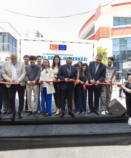 Mersin'de gençler, geleceğin mesleklerine DİGEM'de hazırlanıyor