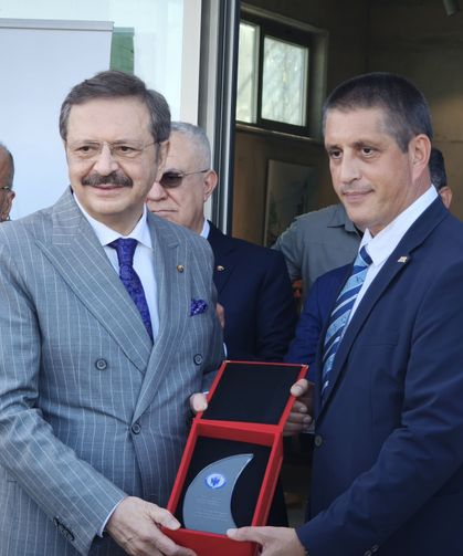 TOBB Başkanı Hisarcıklıoğlu, Denizcilik Fakültesi'ni ziyaret etti