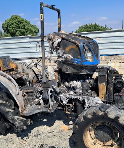 Yangın çıkan traktördeki patlama anı kamerada
