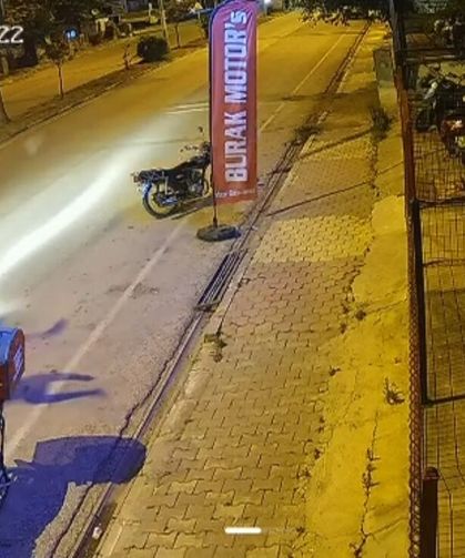 4 yayaya çarpıp kaçan otomobilin sürücüsü teslim oldu
