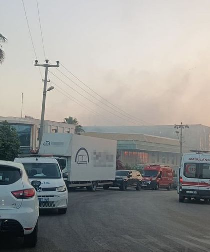 Adana'da OSB'de fabrika yangını