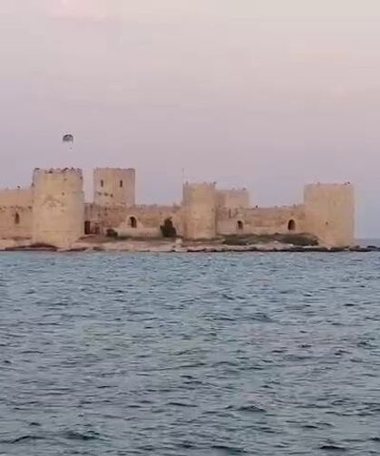 Mersin'de denizde kaybolan kişi iki gündür aranıyor