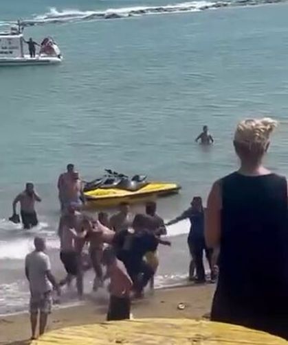 Adana'da denize giren genç hayatını kaybetti