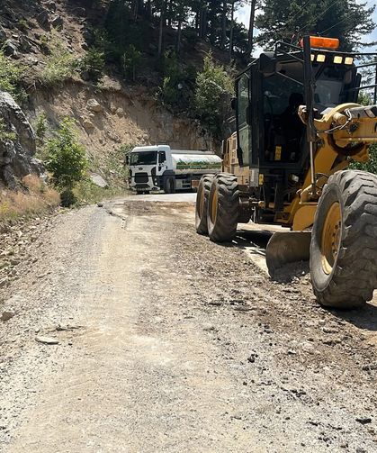 Alanya'nın kırsal yollarında yoğun mesai