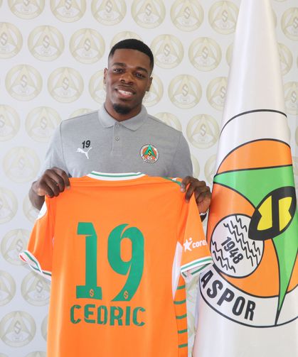 Corendon Alanyaspor, Ivan Cedric ile 4 yıllık sözleşme imzaladı