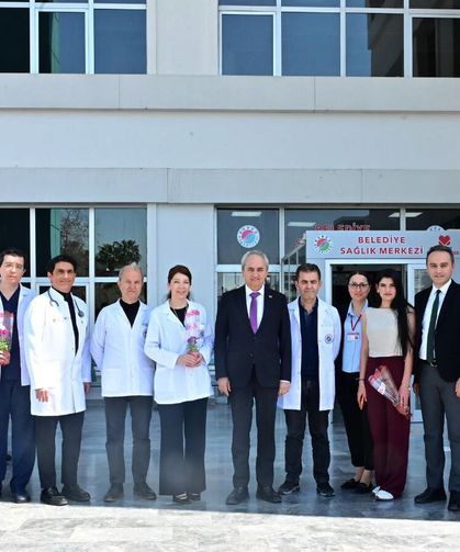 Kepez, evde sağlık hizmetleriyle gönüllere dokunuyor