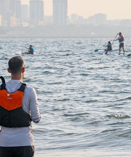 Mersinliler güne su sporlarıyla başlıyor