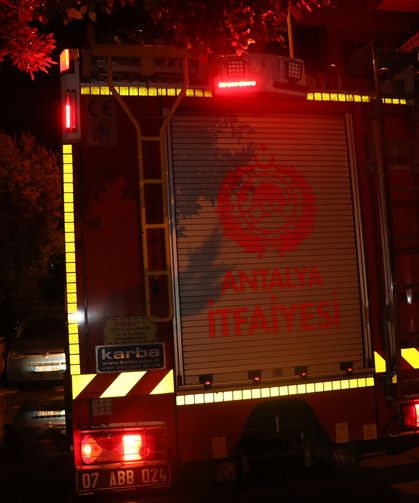 Kayıp gencin evinde yangın çıktı; komşular müdahale etti