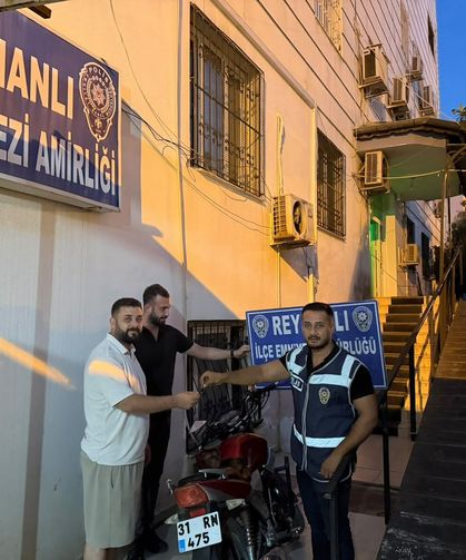 Reyhanlı'da motosiklet hırsızlığı kamerada (2)