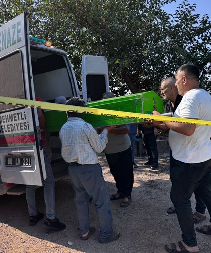 Tahra ile oğlunu öldürdü, gelini ve torununu yaraladı