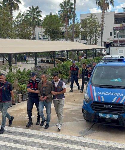 20 yaşındaki Yasin, bıçaklanarak öldürüldü; baba ile kızı tutuklandı (3)