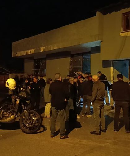 Adana'da bir eve el yapımı patlayıcı atıldı