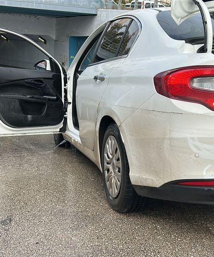 Adana'da sağanak sonrası alt geçidi su bastı; otomobilde mahsur kaldılar