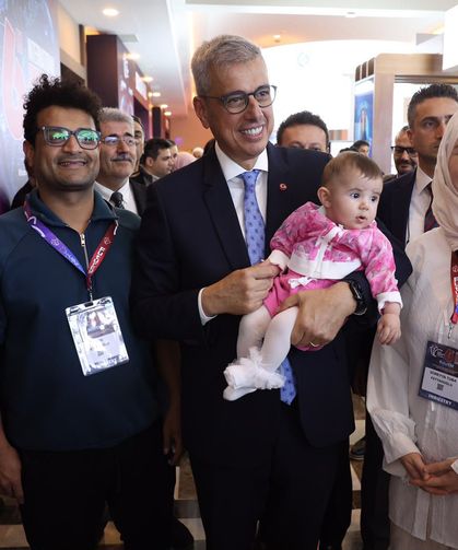 Bakan Memişoğlu: Dünyaya örnek olacak hastane öncesi acil sağlık hizmetleri sunuluyor