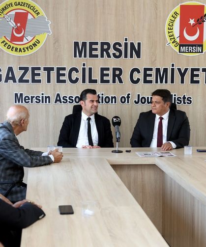 Beşikci, gazetecilerle bir araya geldi