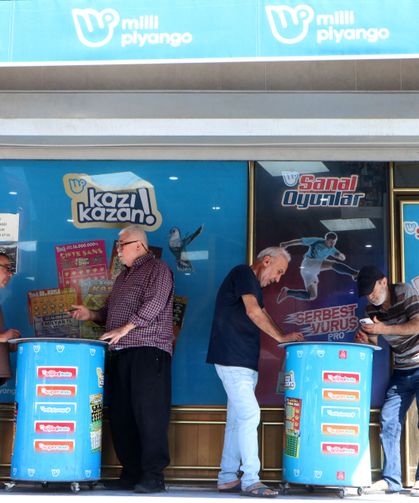 Büyük ikramiye 740 milyon TL'yi aştı; Adana'da Süper Loto heyecanı arttı