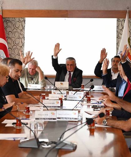 Kemer Belediyesi'nde ekim ayı meclisi