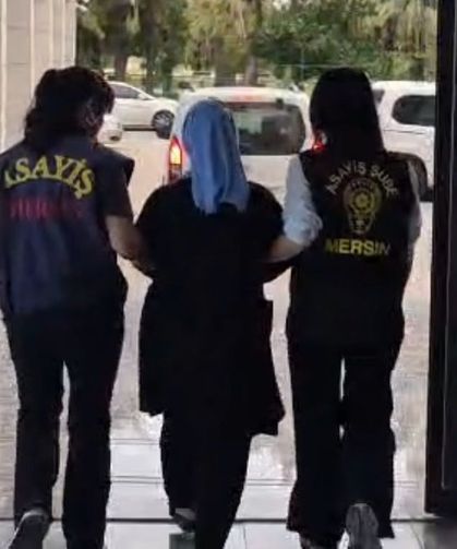 Mersin'de 79 ve 28 yıl kesinleşmiş hapis cezalarıyla aranan 2 firari yakalandı