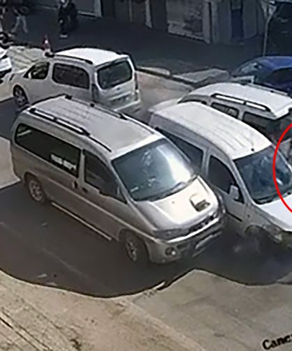 Trafikte önünü kestiği hafif ticari aracı gasbeden şüpheliden 'hatırlamıyorum' savunması