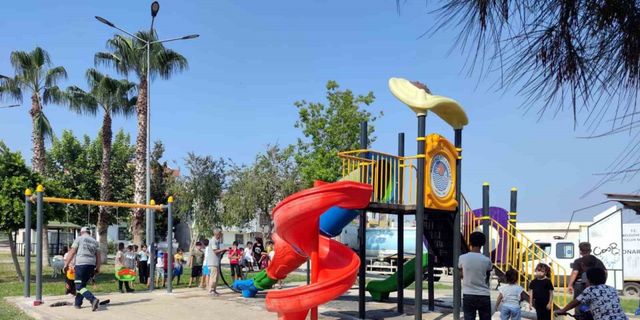 Akdeniz’de parklardaki oyun grupları yenileniyor