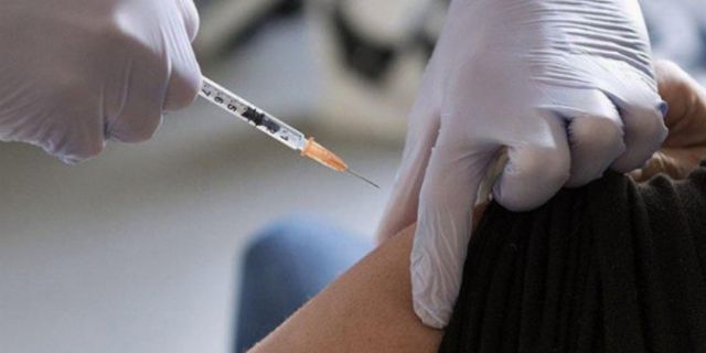 Prof. Dr. Alpay Azap: Aşının içeriği her sene yenileniyor