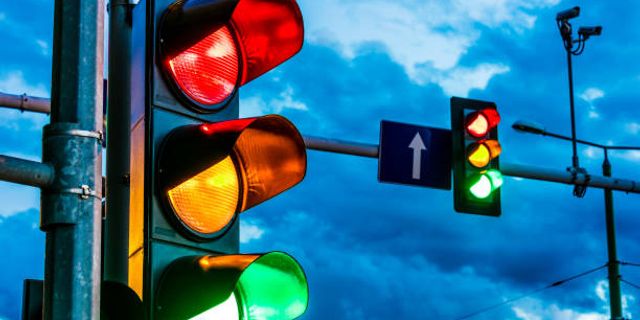 MERSİN'DE KAÇ TANE TRAFİK LAMBASI VAR?