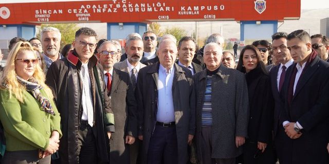 Prof. Dr. Özdağ'dan tutuklu gazetecilere destek açıklaması